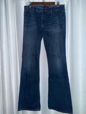 Women’s Dark Blue Flare Jeans miss me size 30